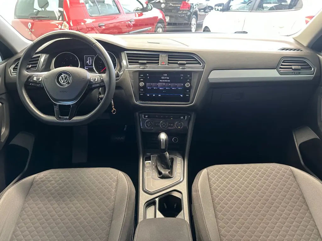 VOLKSWAGEN Tiguan - Foto