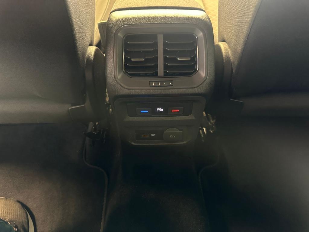 VOLKSWAGEN Tiguan - Foto