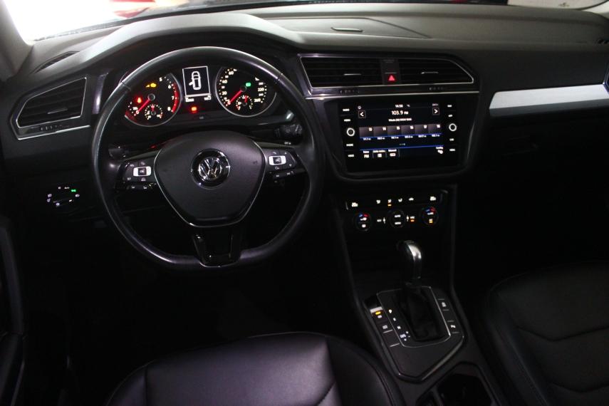 VOLKSWAGEN Tiguan - Foto