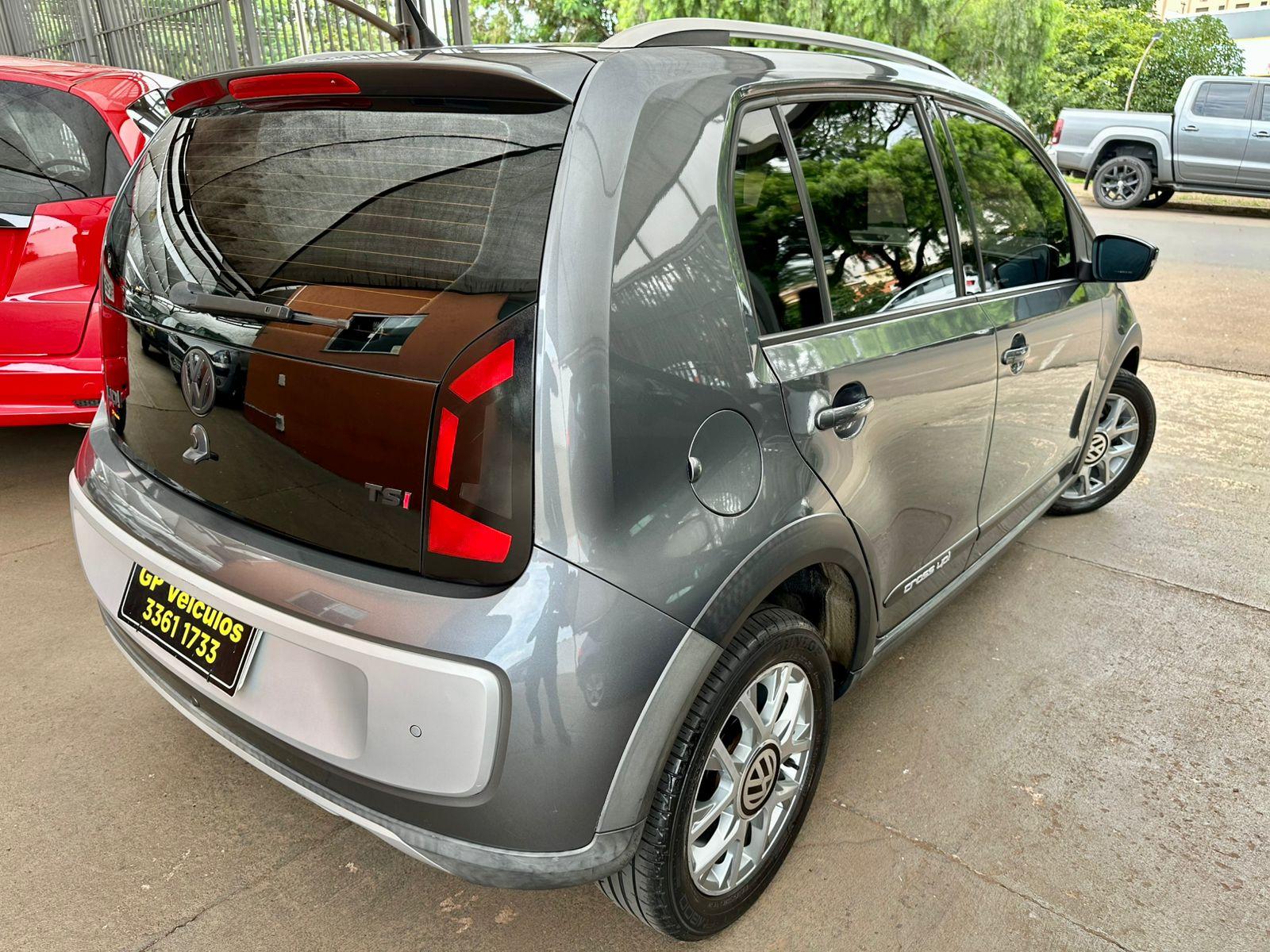 VOLKSWAGEN UP - Foto