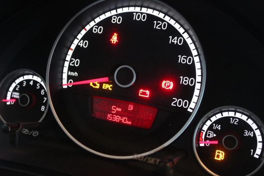 VOLKSWAGEN UP - Foto