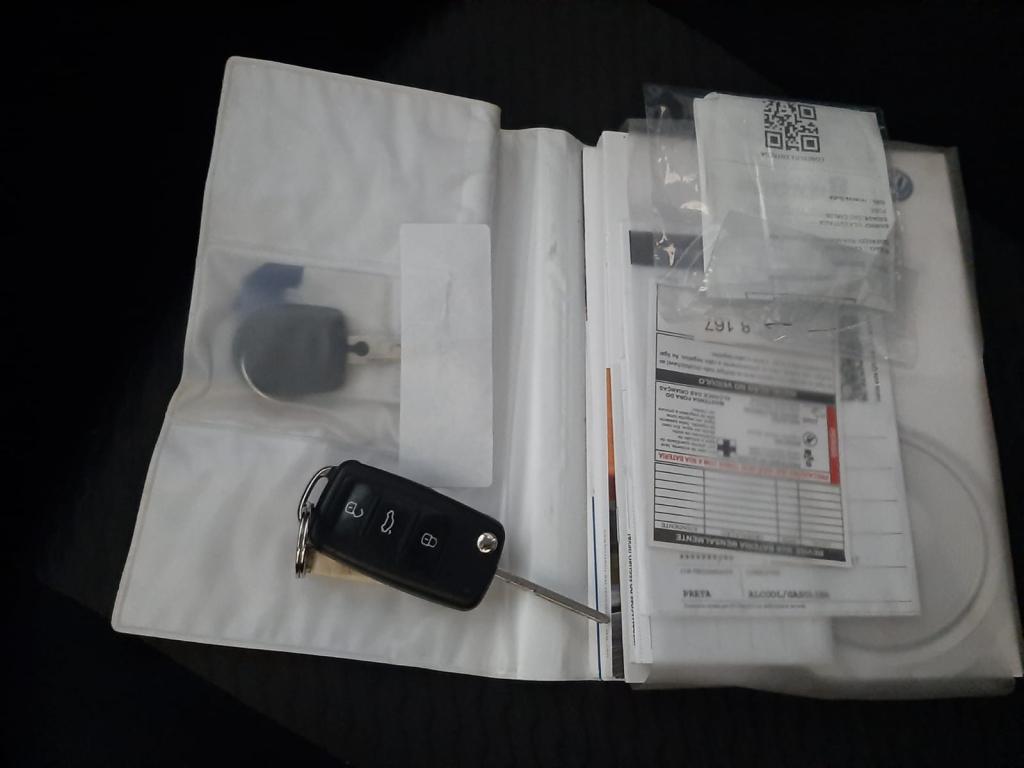 VOLKSWAGEN UP - Foto