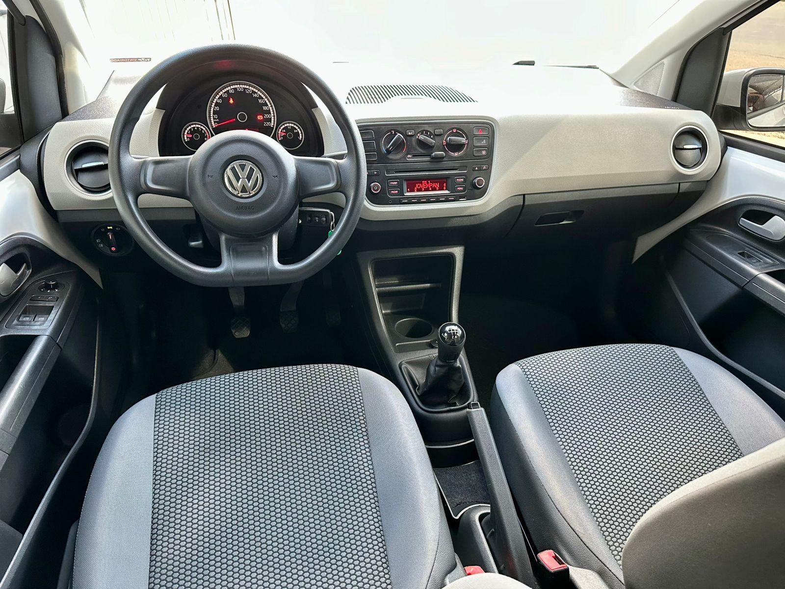 VOLKSWAGEN UP - Foto