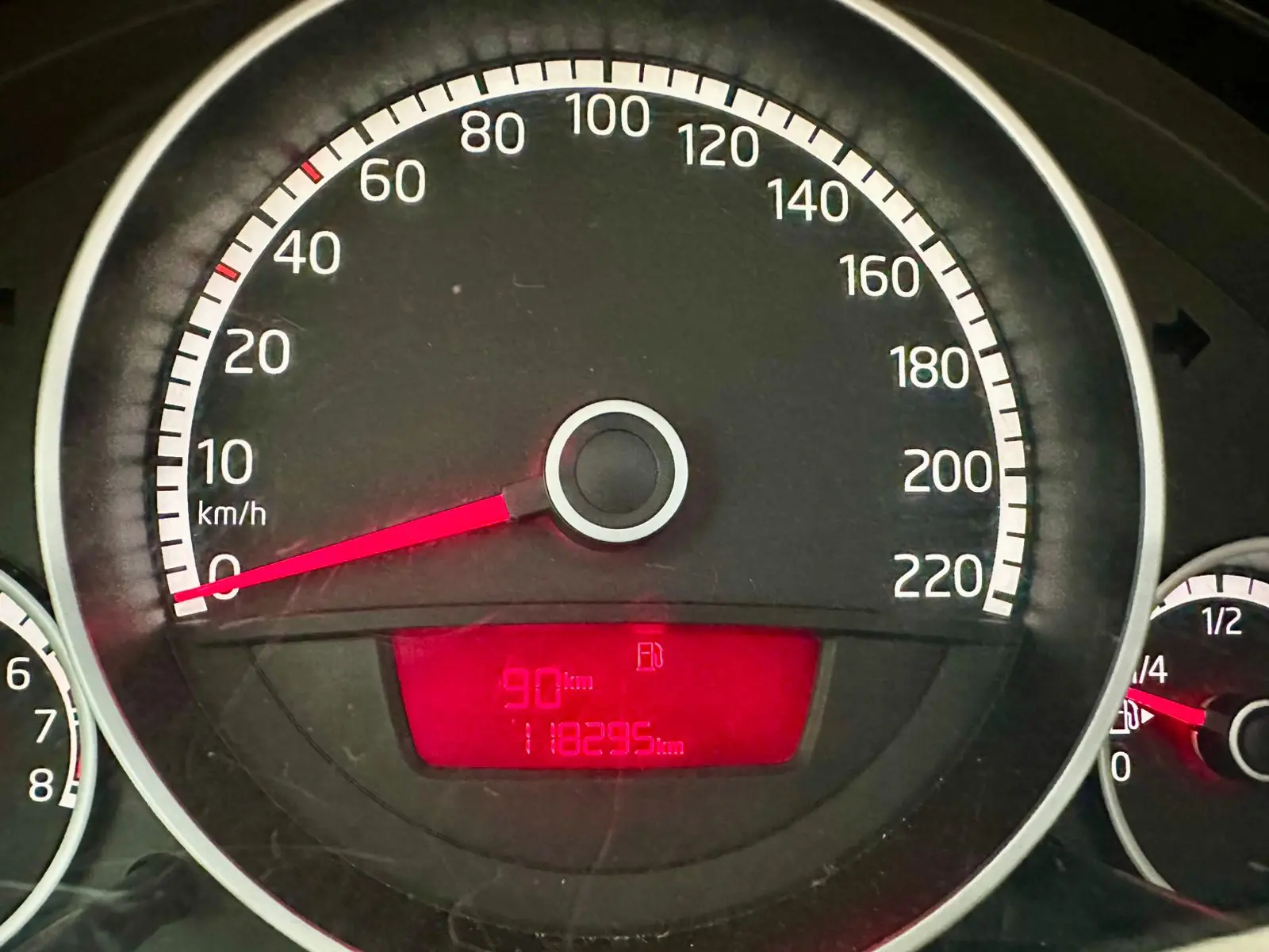 VOLKSWAGEN UP - Foto