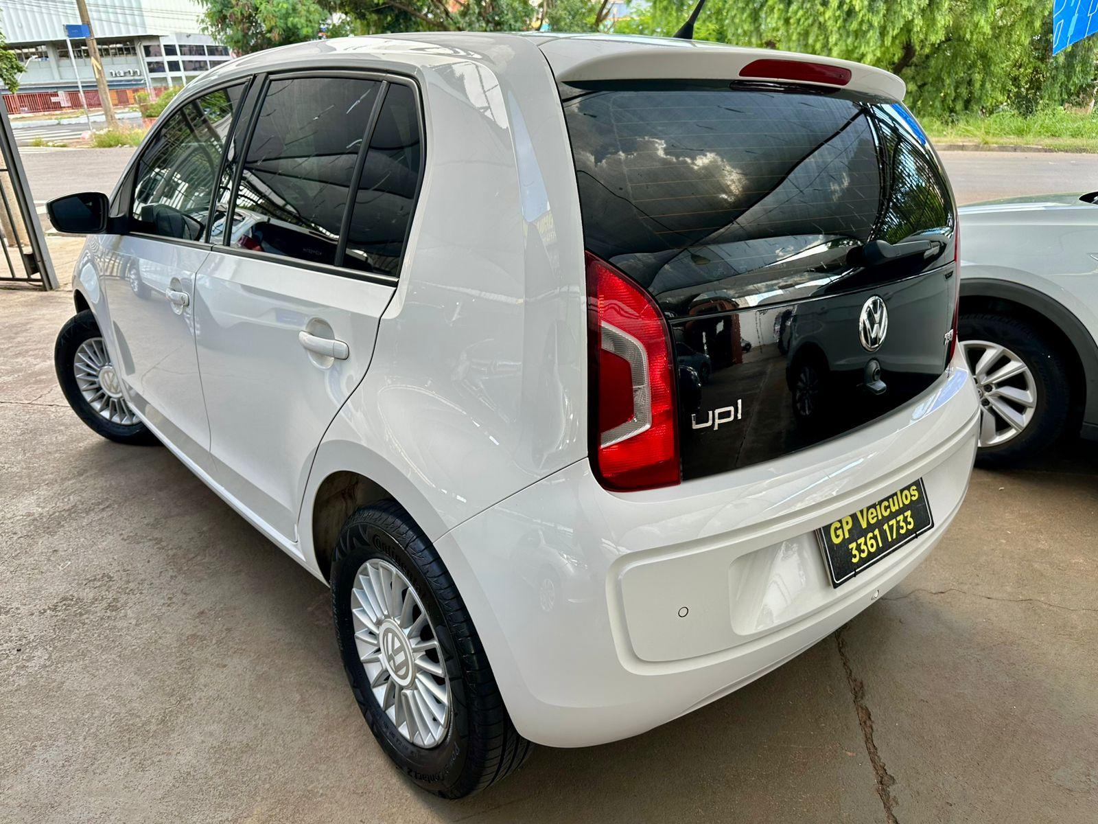 VOLKSWAGEN UP - Foto