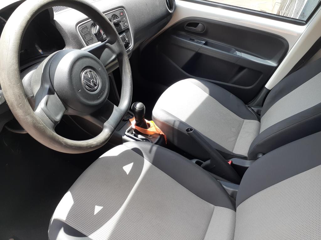 VOLKSWAGEN UP - Foto