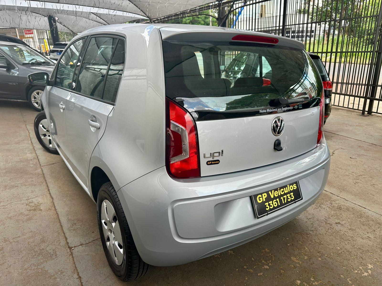 VOLKSWAGEN UP - Foto