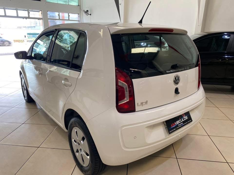 VOLKSWAGEN UP - Foto