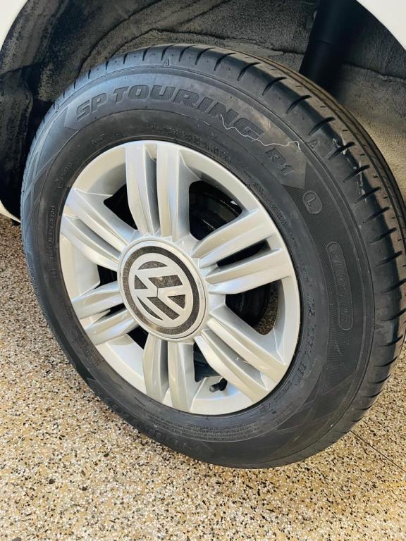 VOLKSWAGEN UP - Foto
