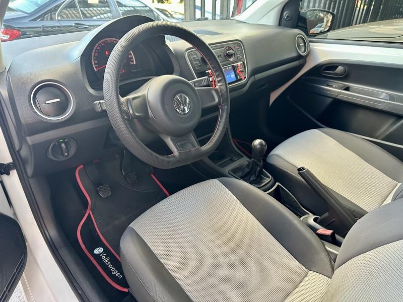 VOLKSWAGEN UP - Foto