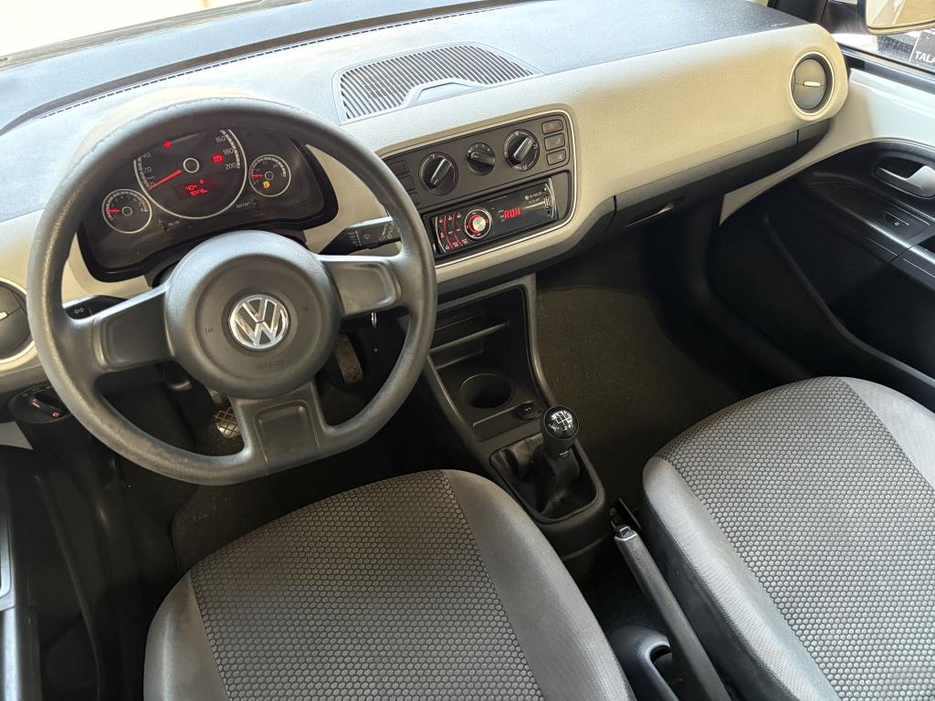 VOLKSWAGEN UP - Foto