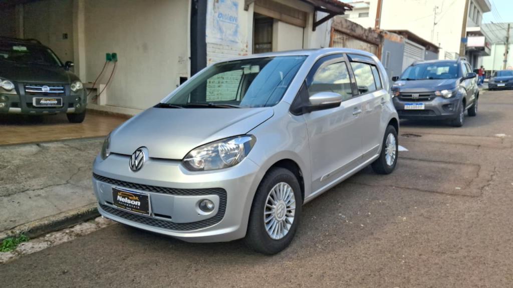 VOLKSWAGEN UP