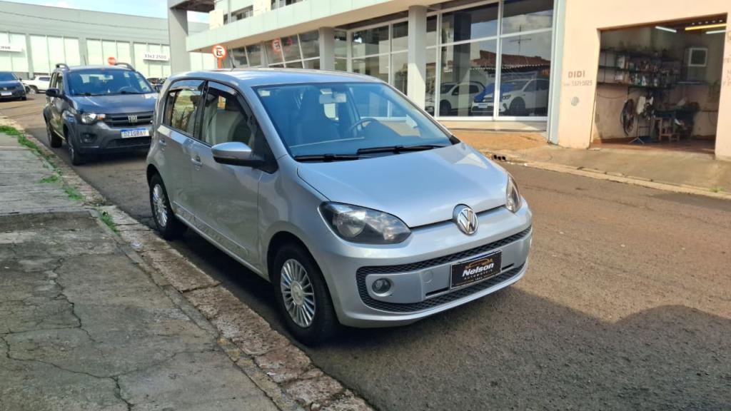 VOLKSWAGEN UP - Foto