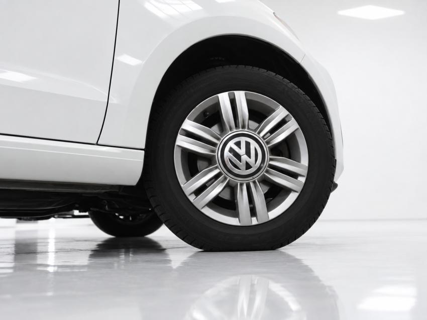 VOLKSWAGEN UP - Foto
