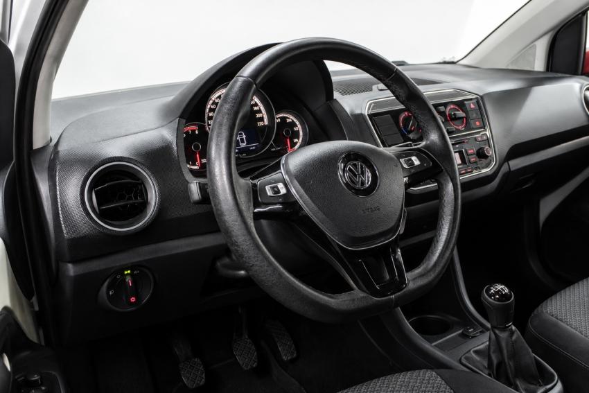 VOLKSWAGEN UP - Foto
