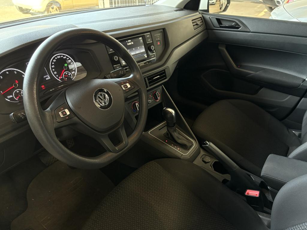 VOLKSWAGEN Virtus - Foto