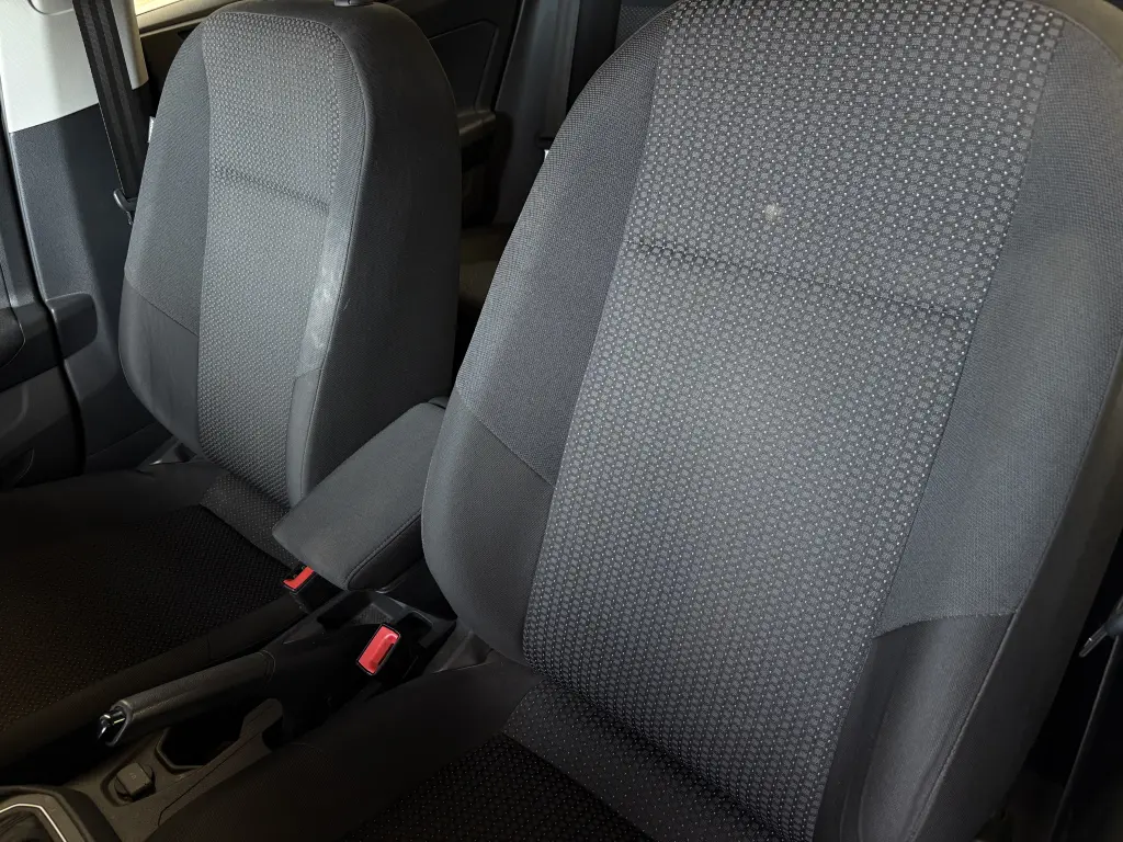 VOLKSWAGEN Virtus - Foto