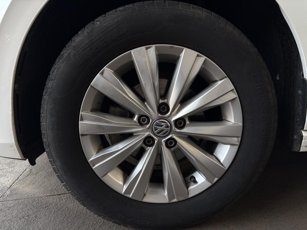 VOLKSWAGEN Virtus - Foto