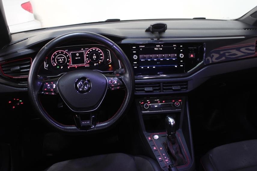 VOLKSWAGEN Virtus - Foto