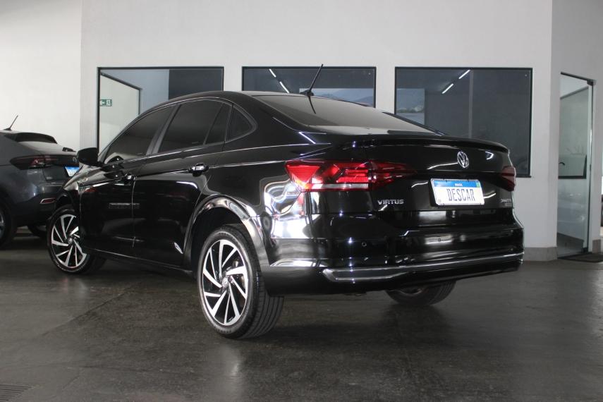 VOLKSWAGEN Virtus - Foto
