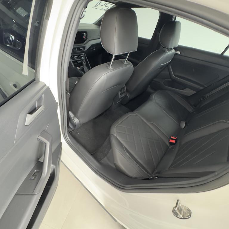 VOLKSWAGEN Virtus - Foto