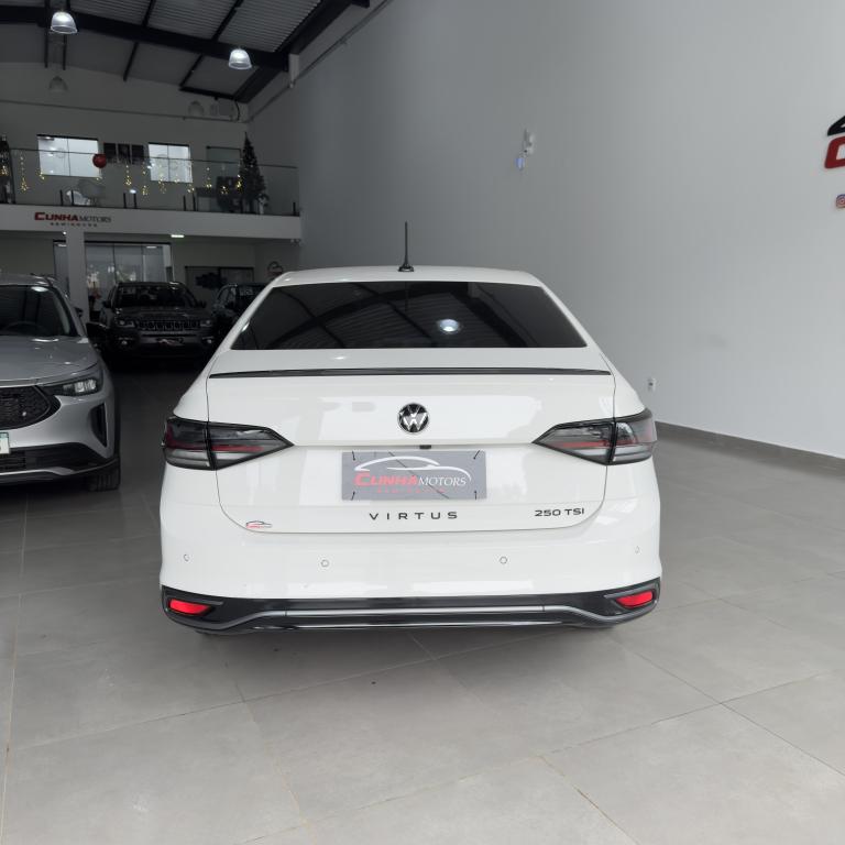 VOLKSWAGEN Virtus - Foto