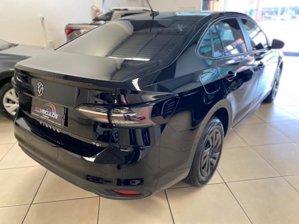 VOLKSWAGEN Virtus - Foto