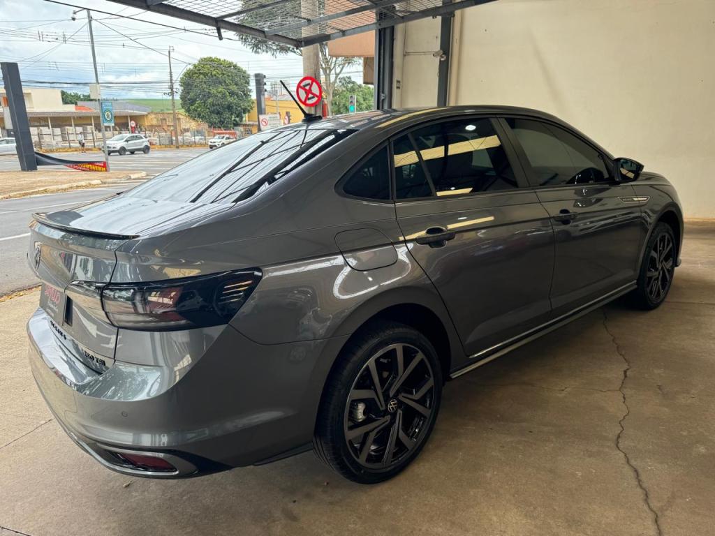 VOLKSWAGEN Virtus - Foto