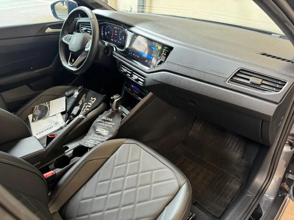 VOLKSWAGEN Virtus - Foto