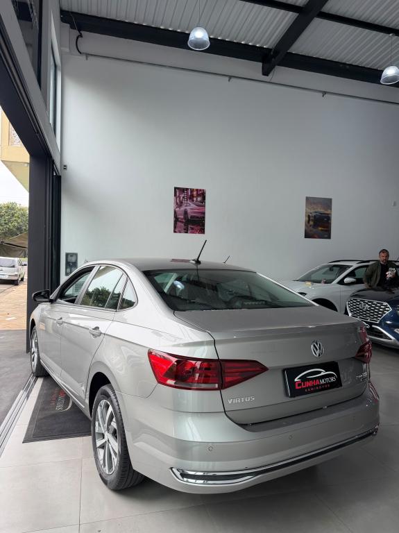 VOLKSWAGEN Virtus - Foto
