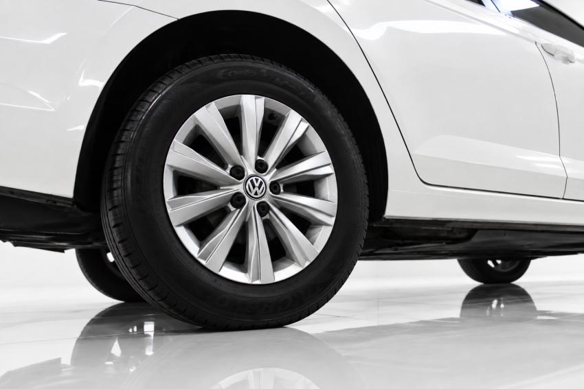 VOLKSWAGEN Virtus - Foto