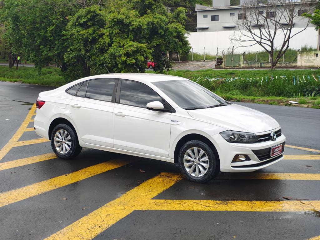 VOLKSWAGEN Virtus - Foto
