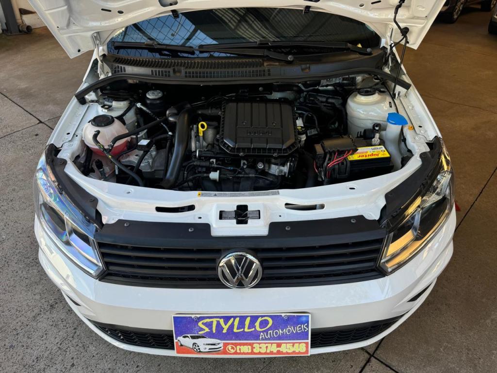 VOLKSWAGEN Voyage - Foto