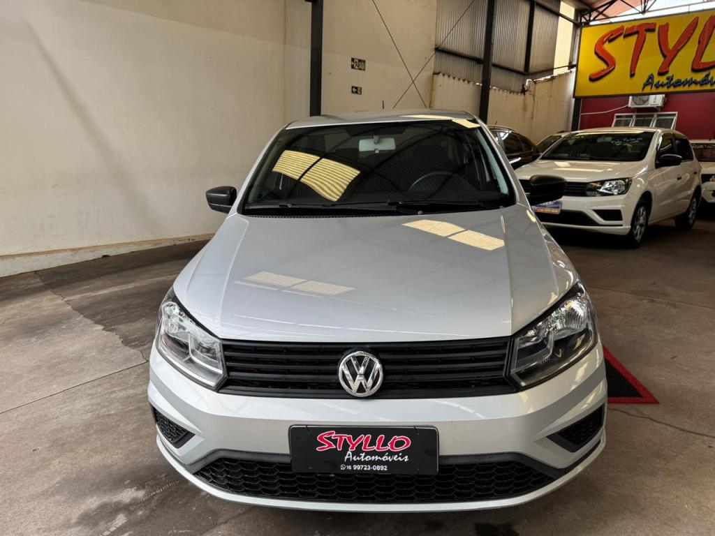 VOLKSWAGEN Voyage - Foto