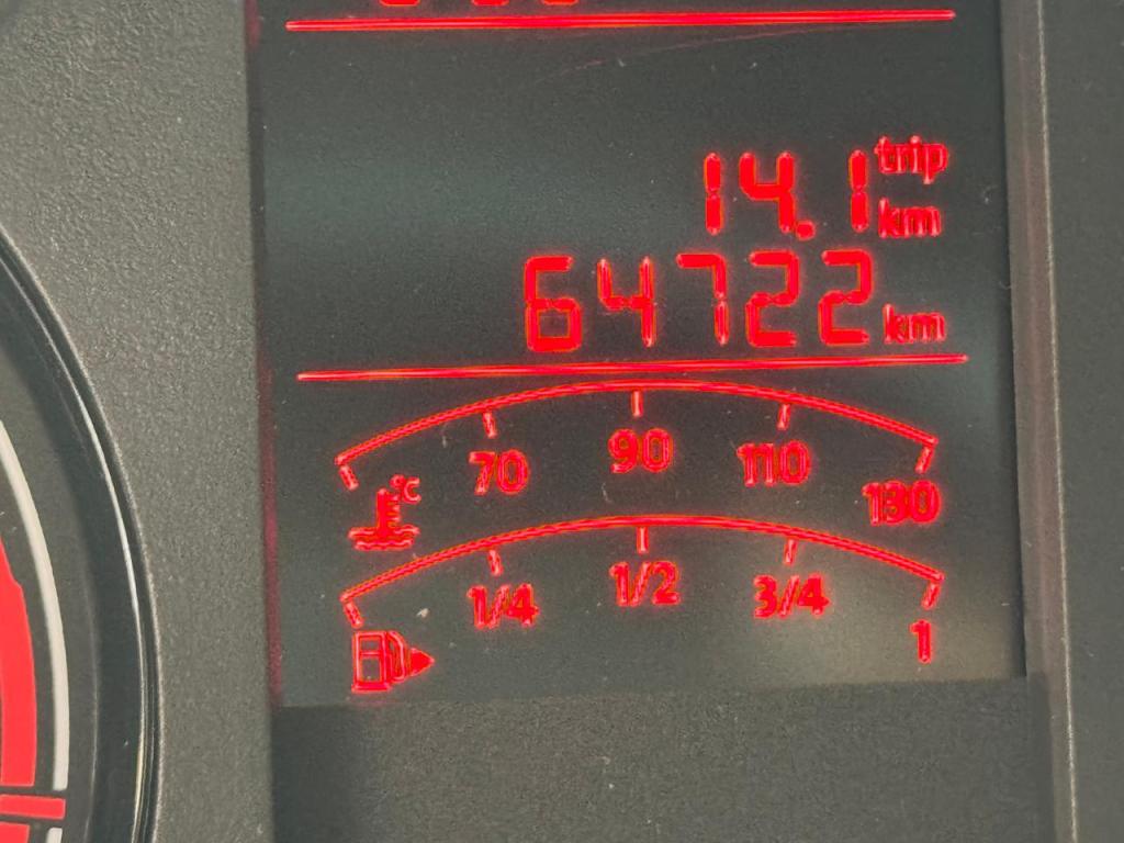 VOLKSWAGEN Voyage - Foto