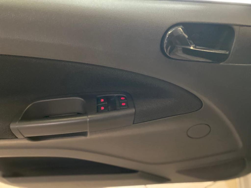 VOLKSWAGEN Voyage - Foto