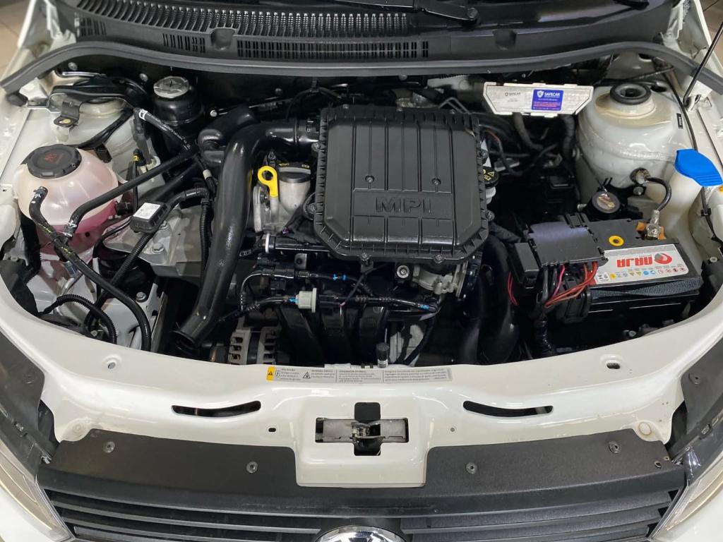 VOLKSWAGEN Voyage - Foto