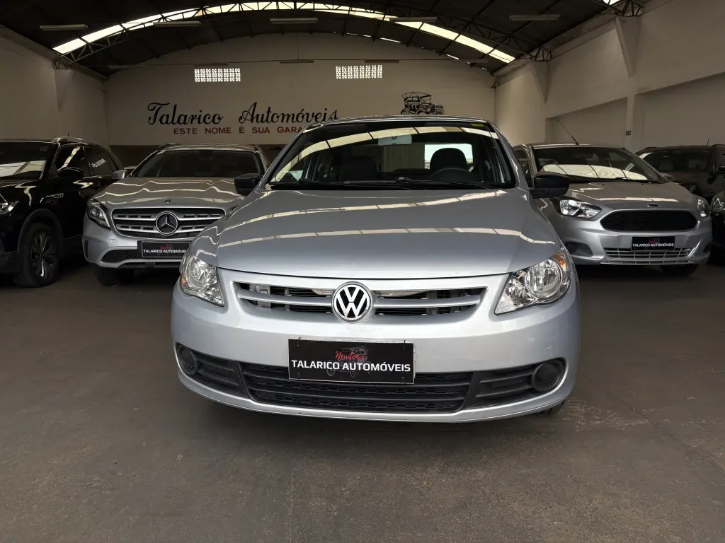 VOLKSWAGEN Voyage