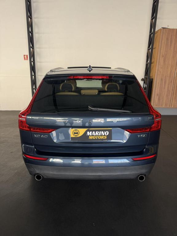 VOLVO XC60 - Foto