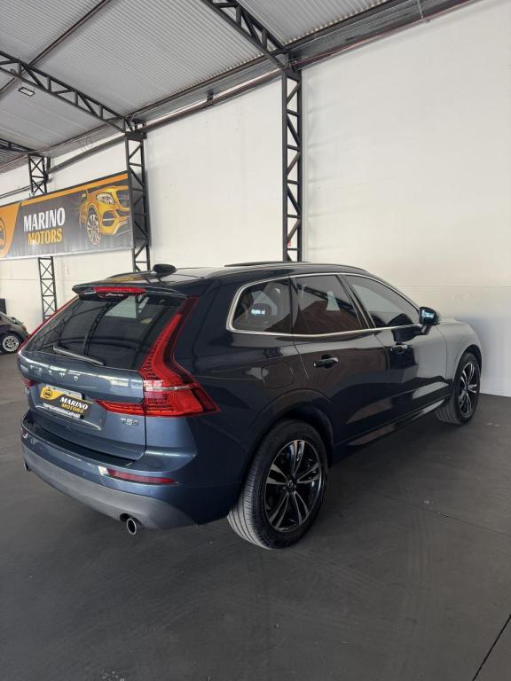VOLVO XC60 - Foto