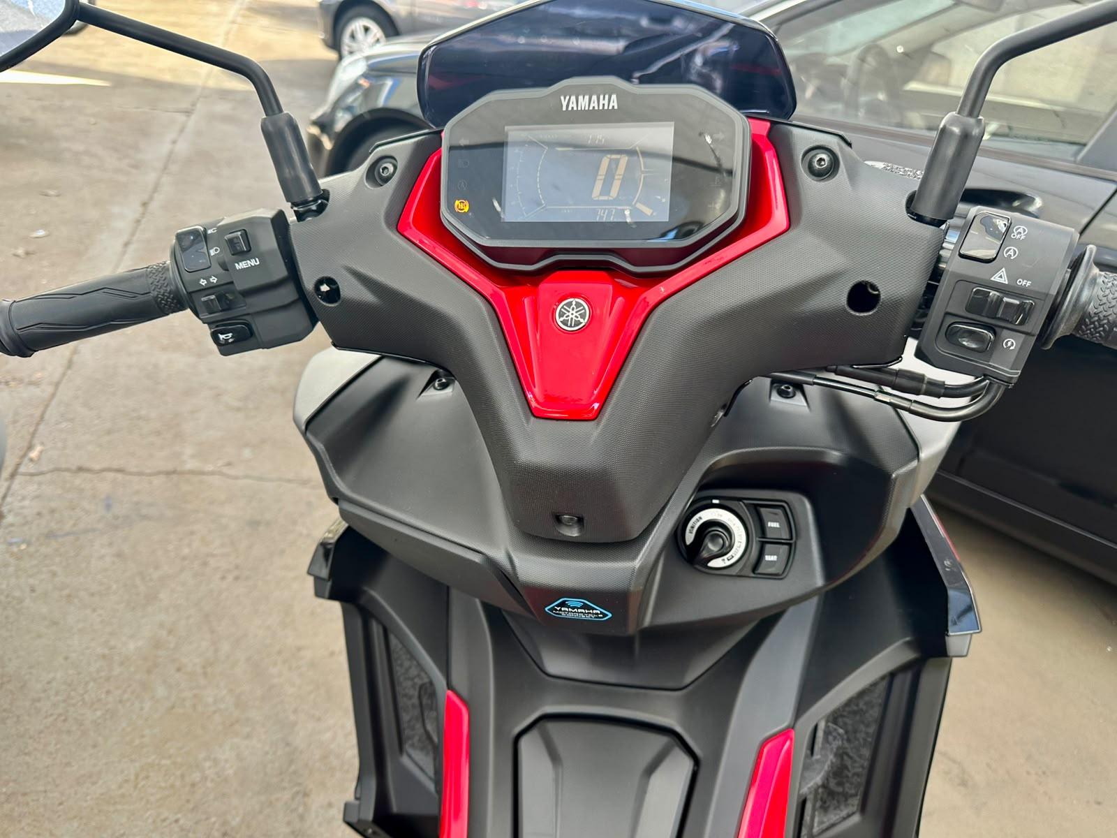 YAMAHA Aerox 160 - Foto