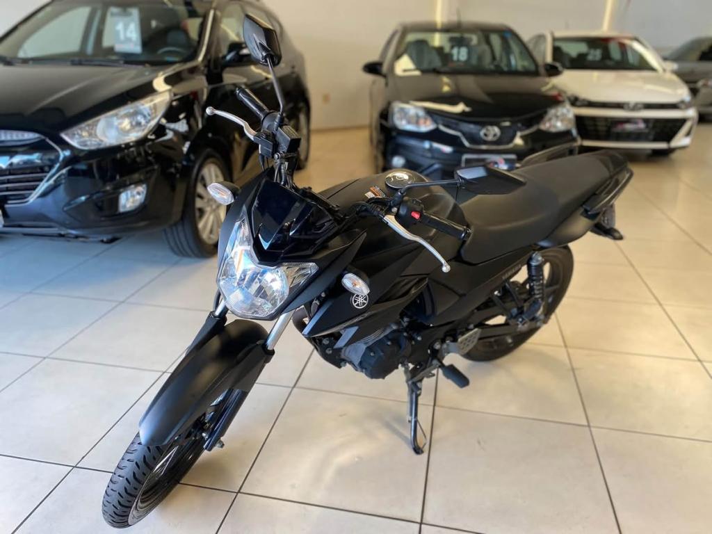 YAMAHA Fazer YS 150 - Foto