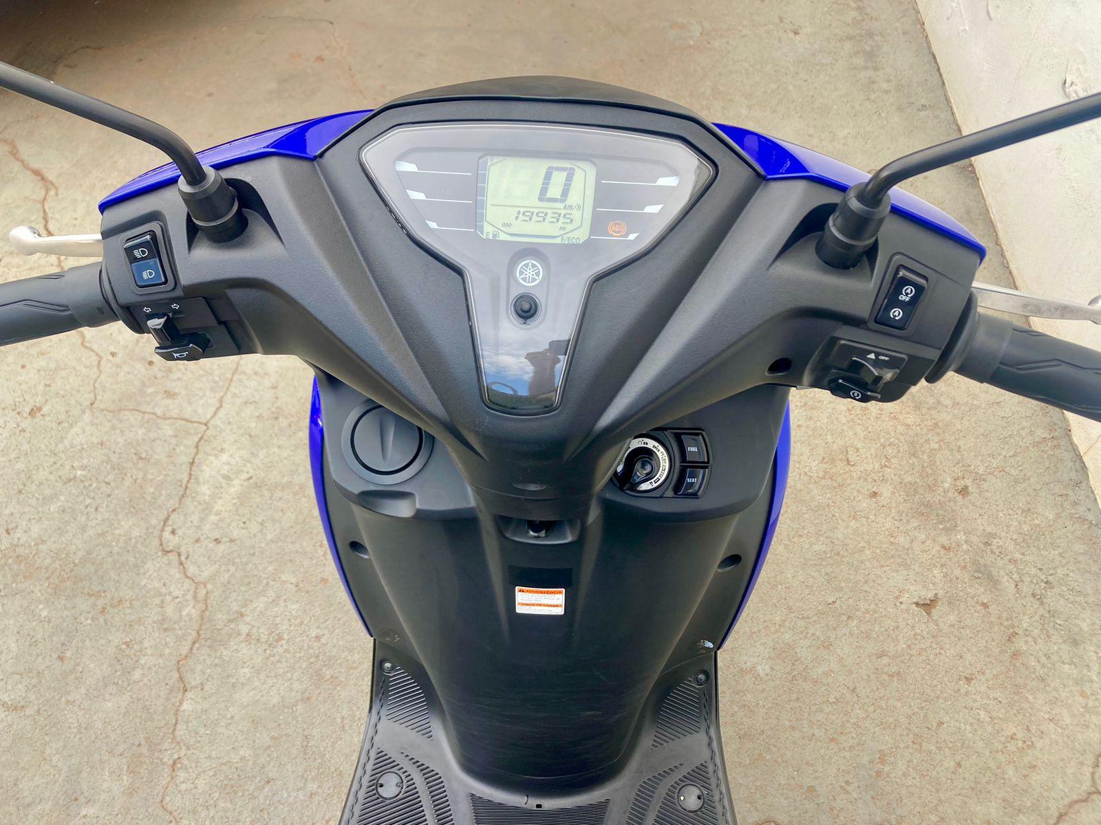 YAMAHA Fluo 125 - Foto