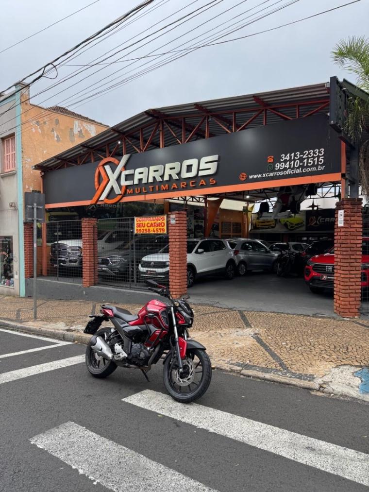 YAMAHA FZ 15 Fazer - Foto