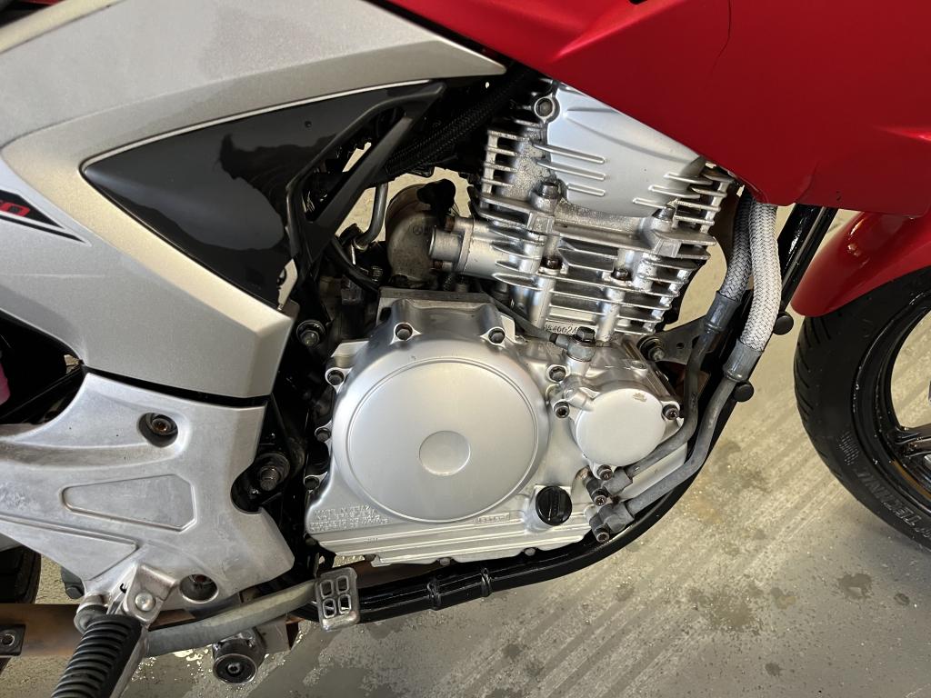 YAMAHA FZ 25 250 Fazer Flex - Foto