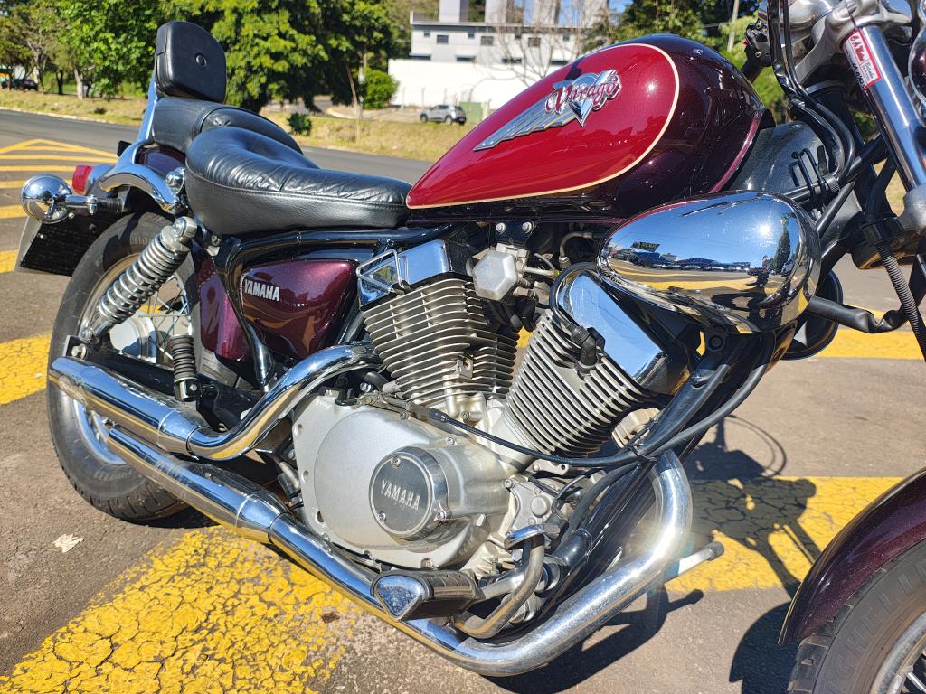YAMAHA Virago XV 250 - Foto