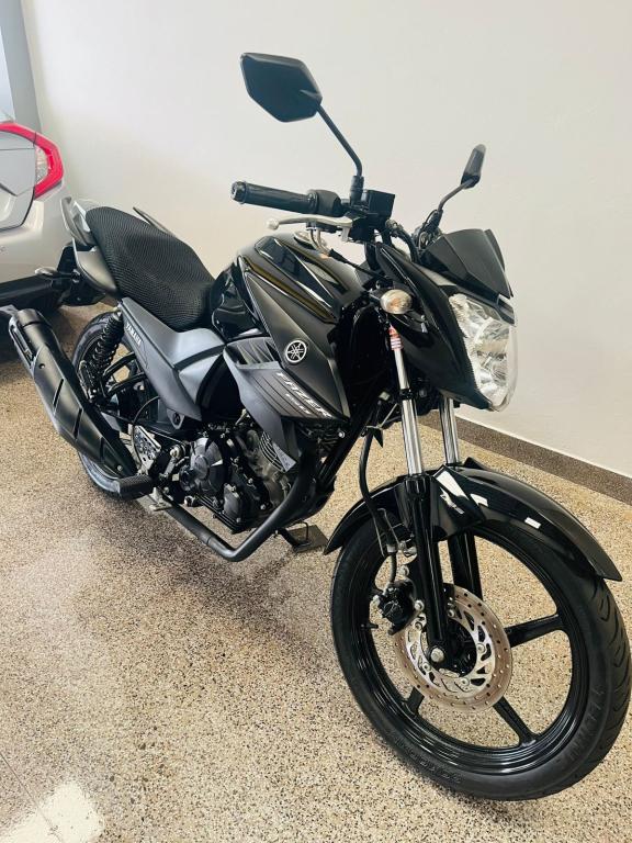 YAMAHA YS Fazer 150 - Foto