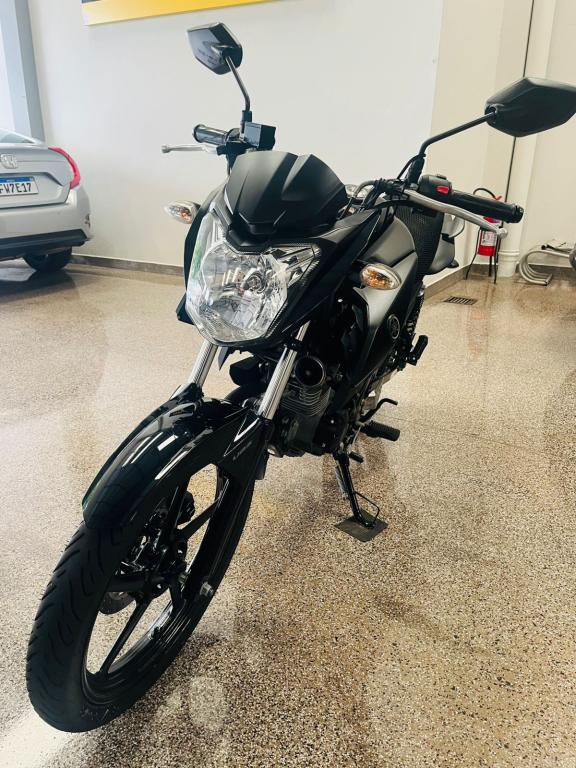 YAMAHA YS Fazer 150 - Foto