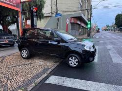 FIAT Uno 1.0 FLEX VIVACE CELEBRATION