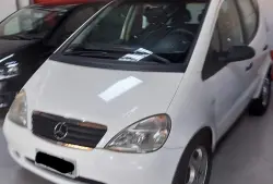 MERCEDES-BENZ Classe A 1.6 4P 160 CLASSIC